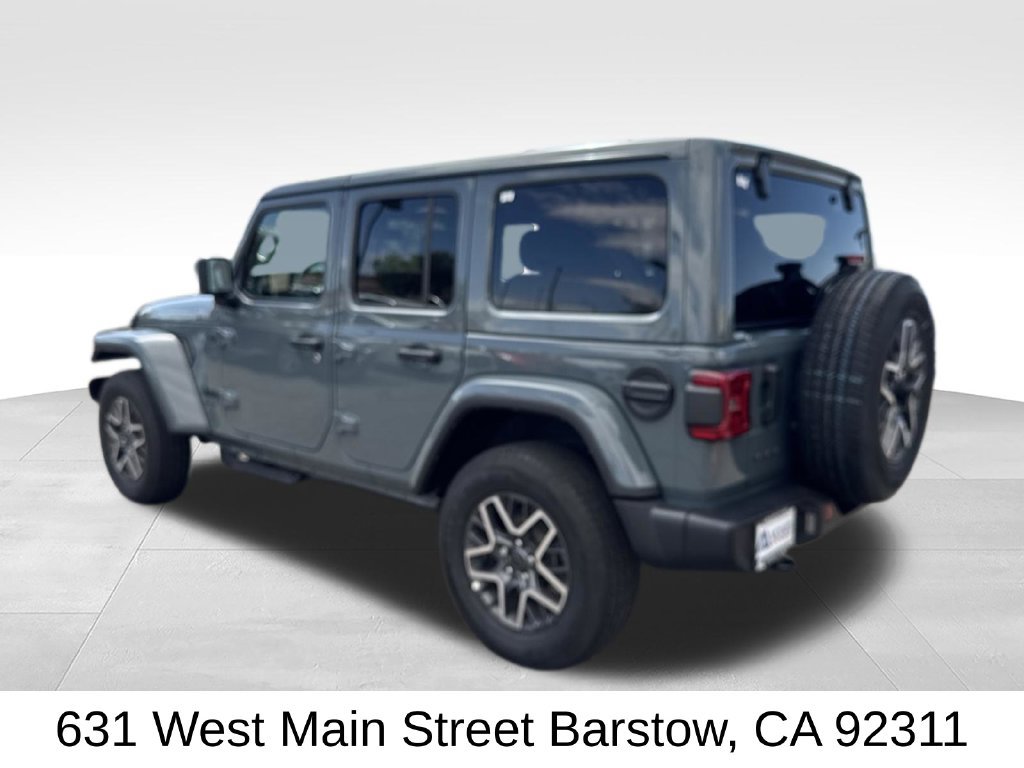 Used 2026 Jeep Wrangler Unlimited Sahara AWD/4WD image 6