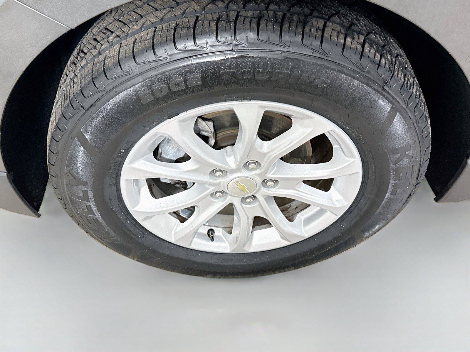 Used 2019 Chevrolet Equinox LT AWD/4WD image 28