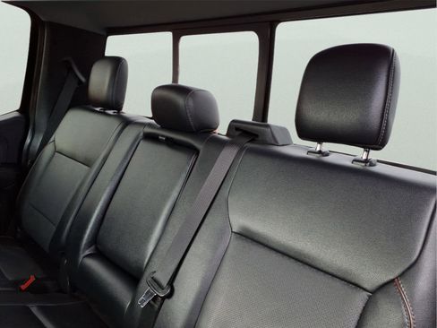 Used 2022 Ford F150 Lariat image 12