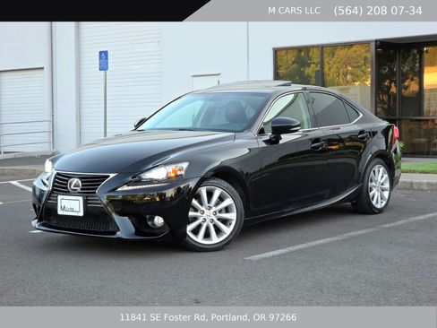 Used 2014 Lexus IS 250 RWD image 2
