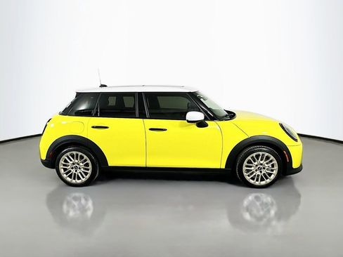Certified 2025 MINI Cooper S image 4