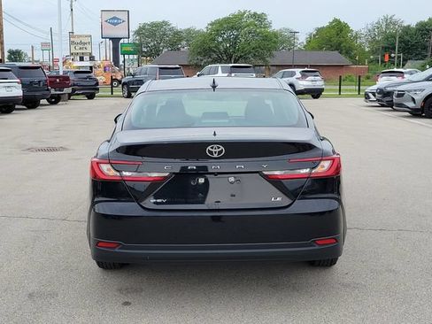 Used 2025 Toyota Camry LE FWD image 5