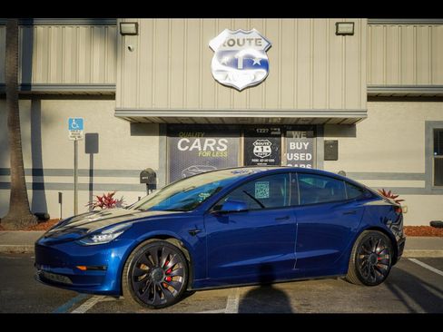 Used 2021 Tesla Model 3 Performance image 1