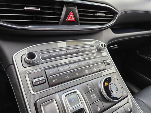 Used 2023 Hyundai Santa Fe Calligraphy image 25