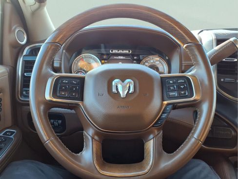 Used 2022 RAM 3500 Limited image 16