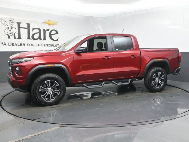 Used 2025 GMC Canyon AT4 w/ Technology Plus Package AWD/4WD image 36