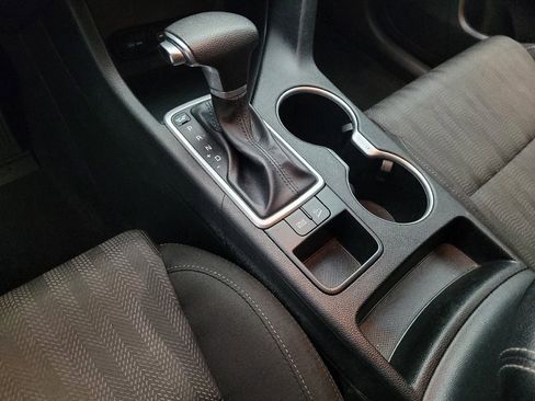 Used 2021 Kia Sportage LX image 26