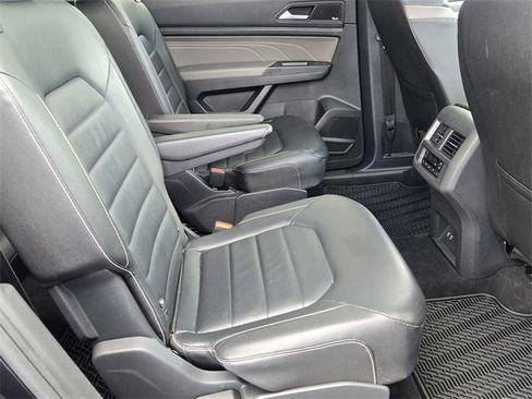 Used 2023 Volkswagen Atlas SEL Premium image 15