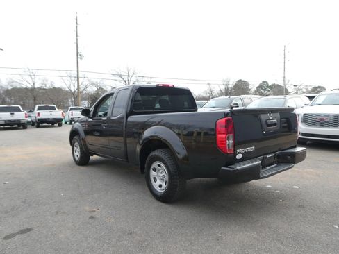 Used 2019 Nissan Frontier S image 8