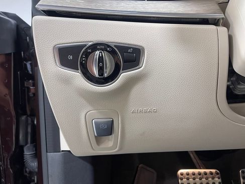 Used 2023 Mercedes-Benz E 450 4MATIC Cabriolet image 23