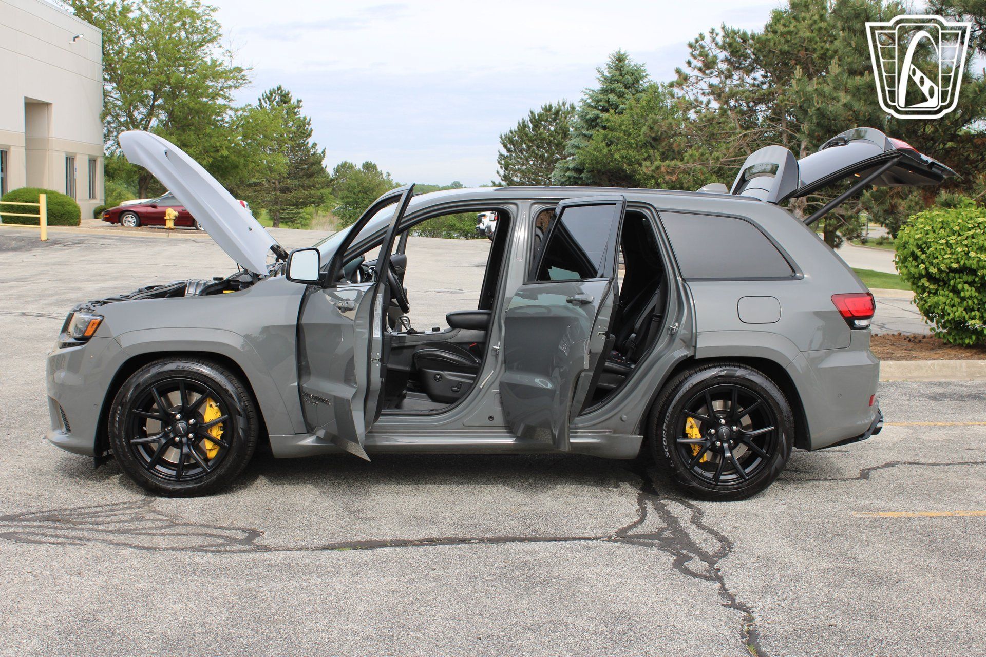 Used 2021 Jeep Grand Cherokee Trackhawk w/ Trailer Tow Group IV AWD/4WD image 6