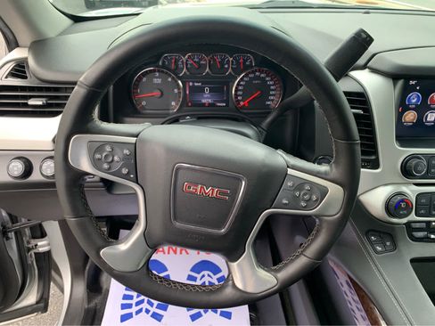 Used 2016 GMC Yukon SLT w/ Open Road Package AWD/4WD image 16
