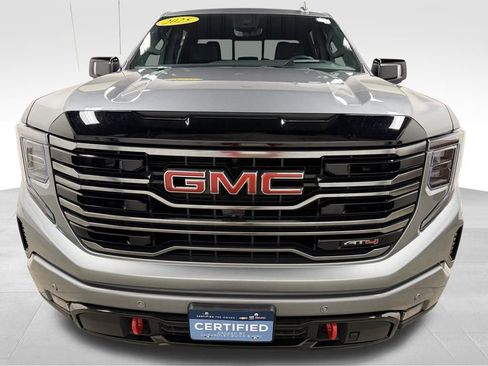 Certified 2025 GMC Sierra 1500 AT4 w/ AT4 Premium Package image 15