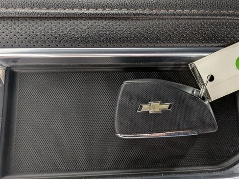 Used 2022 Chevrolet Silverado 1500 High Country image 28