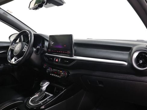 Used 2022 Kia Forte GT-Line w/ GT-Line Premium Package FWD image 15