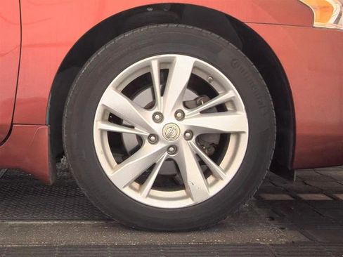 Used 2013 Nissan Altima 2.5 SV w/ 2.5SV Convenience Pkg image 10