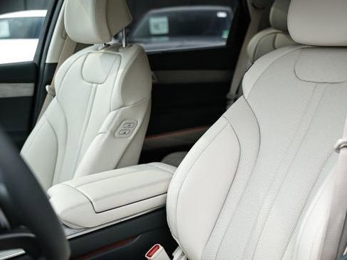 New 2026 Genesis GV80 2.5T Select image 22