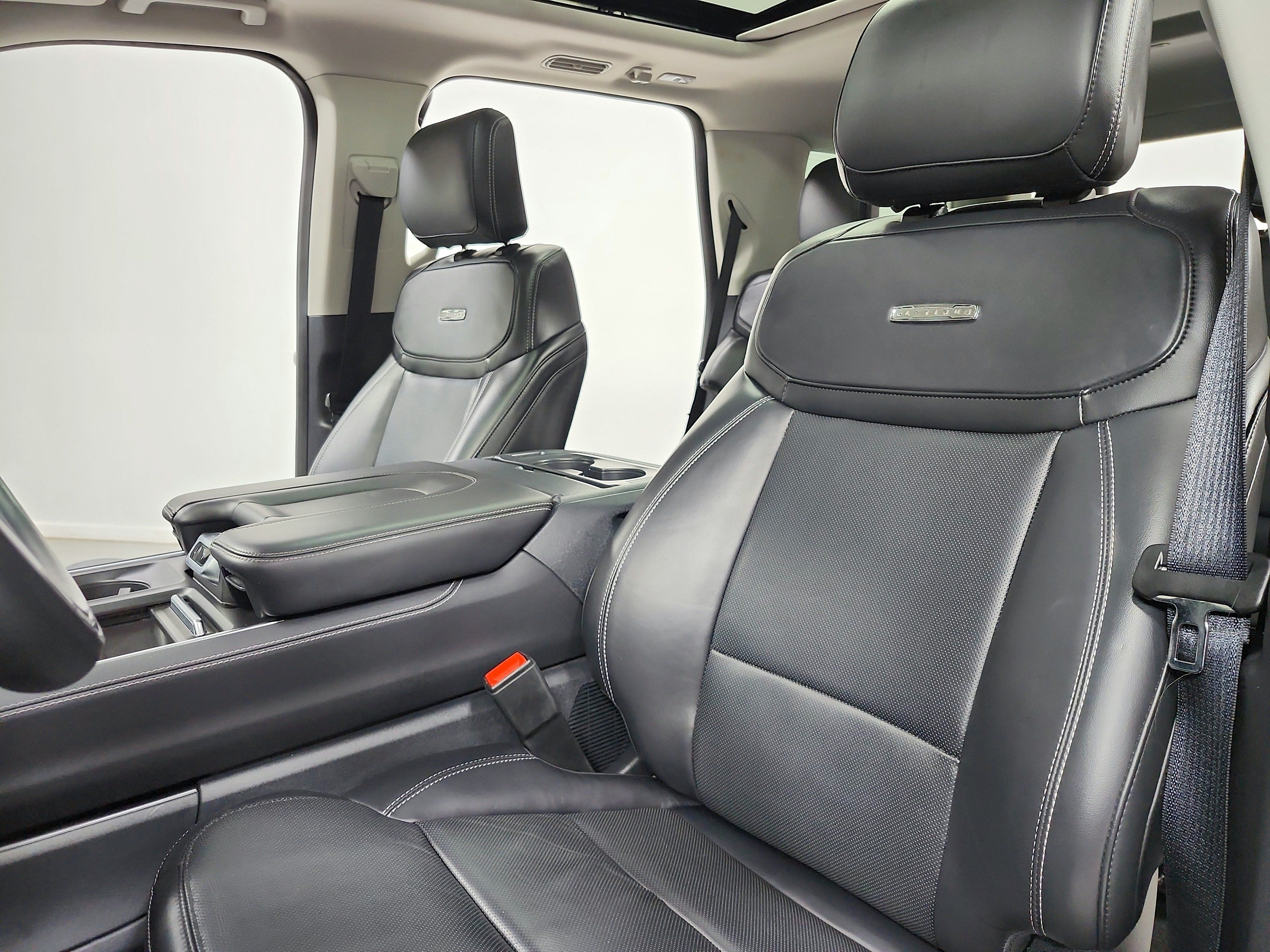 Used 2025 Ford Expedition Platinum AWD/4WD image 20