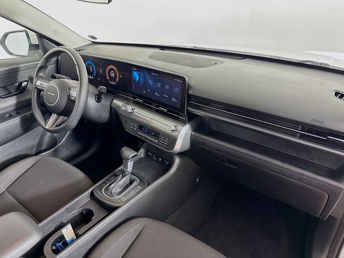 Used 2024 Hyundai Kona SEL image 34