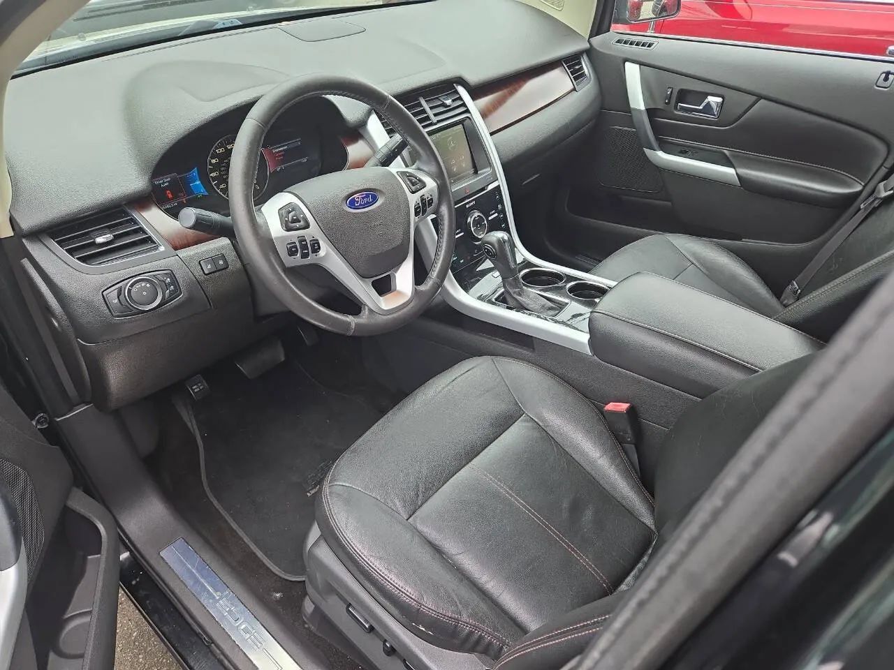 Used 2014 Ford Edge Limited AWD/4WD image 12