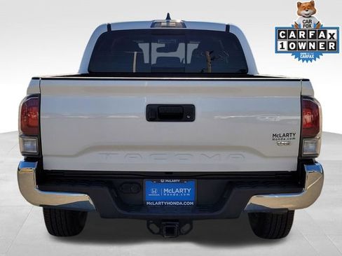 Used 2023 Toyota Tacoma TRD Off-Road image 9