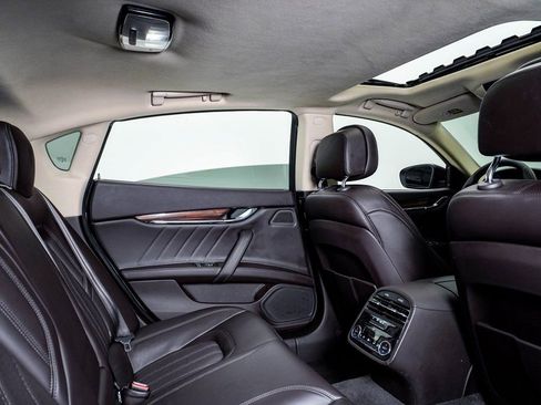 Used 2019 Maserati Quattroporte S Q4 image 16