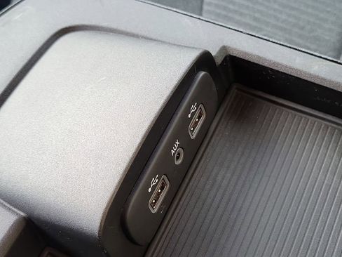 Used 2021 RAM 1500 Classic Warlock image 23