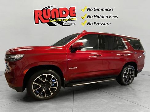 Used 2021 Chevrolet Tahoe LT w/ LT Signature Package AWD/4WD image 1