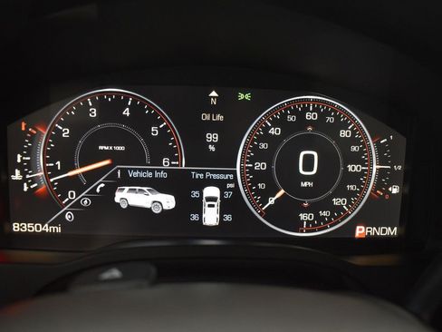 Used 2015 Cadillac Escalade Luxury image 15