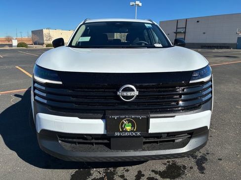 New 2026 Nissan Kicks SV image 10