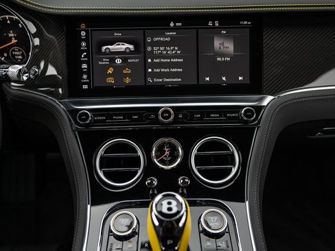 Used 2024 Bentley Continental GT image 23
