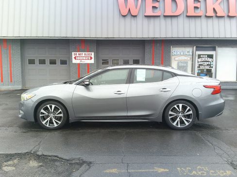 Used 2016 Nissan Maxima 3.5 SL image 2