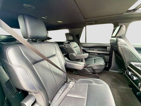 Used 2021 Ford Expedition Max XLT AWD/4WD image 28