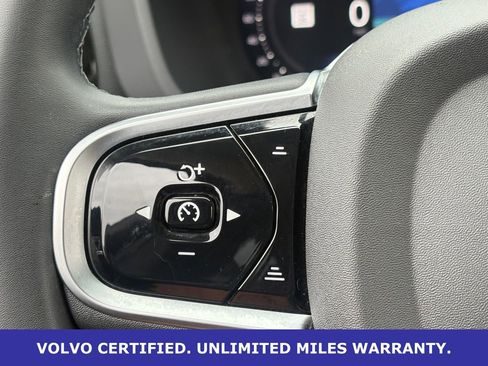 Certified 2025 Volvo XC60 B5 Plus image 18