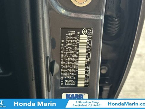 Used 2015 Toyota Corolla S image 33