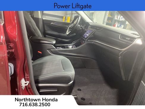 Used 2021 Jeep Grand Cherokee L Laredo w/ Luxury Tech Group I image 12