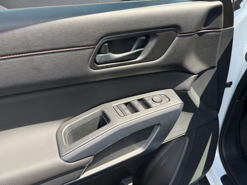 New 2026 Nissan Pathfinder Rock Creek AWD/4WD image 12