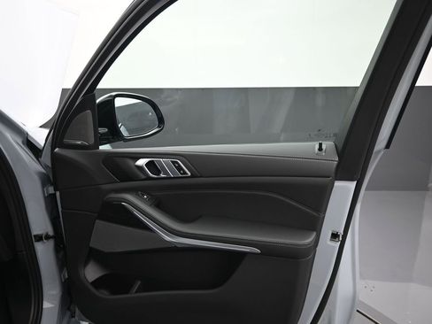 New 2026 BMW X5 xDrive50e AWD/4WD image 19