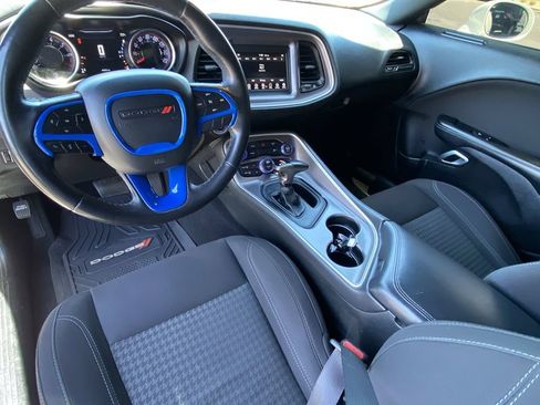 Used 2019 Dodge Challenger SXT RWD image 15