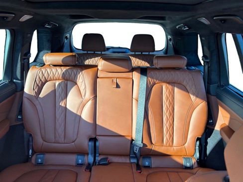 New 2026 BMW ALPINA XB7 image 24