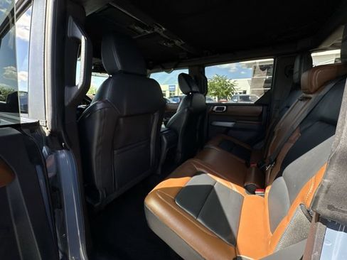 Used 2023 Ford Bronco Outer Banks w/ Sasquatch Package AWD/4WD image 21