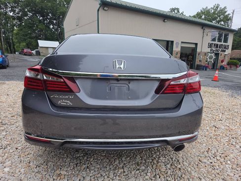 Used 2016 Honda Accord LX image 5