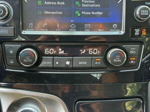 Used 2017 Nissan Maxima SR w/ Midnight Edition FWD image 25