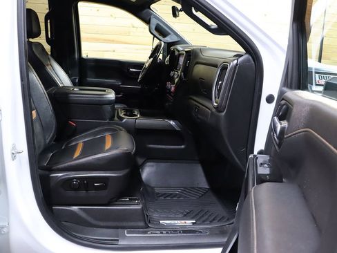 Used 2020 GMC Sierra 2500 AT4 w/ AT4 Premium Package image 75