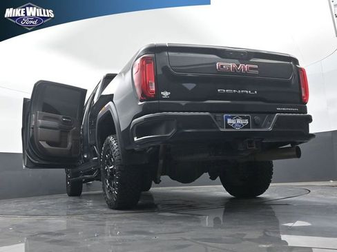 Used 2020 GMC Sierra 2500 Denali w/ Technology Package image 30