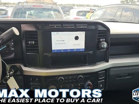 Used 2023 Ford F250 XL w/ XL Driver Assist Package AWD/4WD image 11