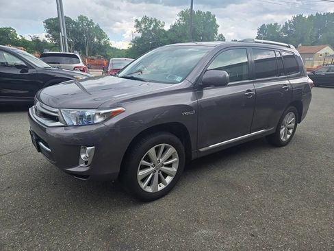 Used 2013 Toyota Highlander Limited AWD/4WD image 11