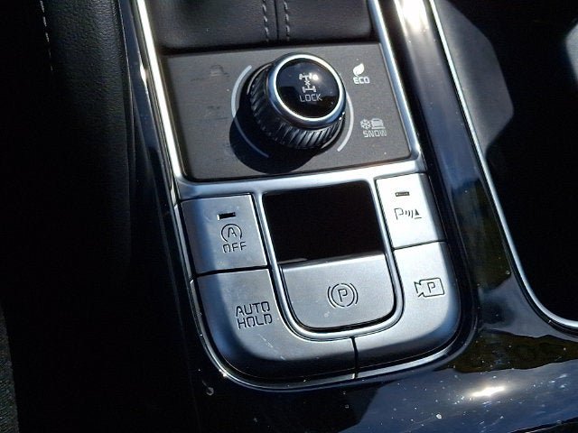 Used 2025 Kia Telluride AWD image 26