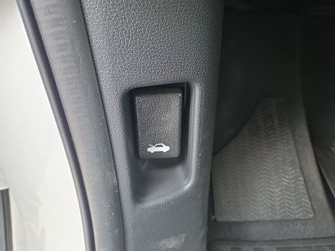 New 2026 Honda Odyssey Touring image 14