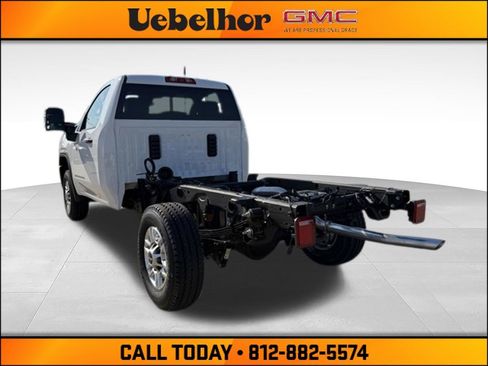New 2026 GMC Sierra 2500 Pro w/ Convenience Package AWD/4WD image 7